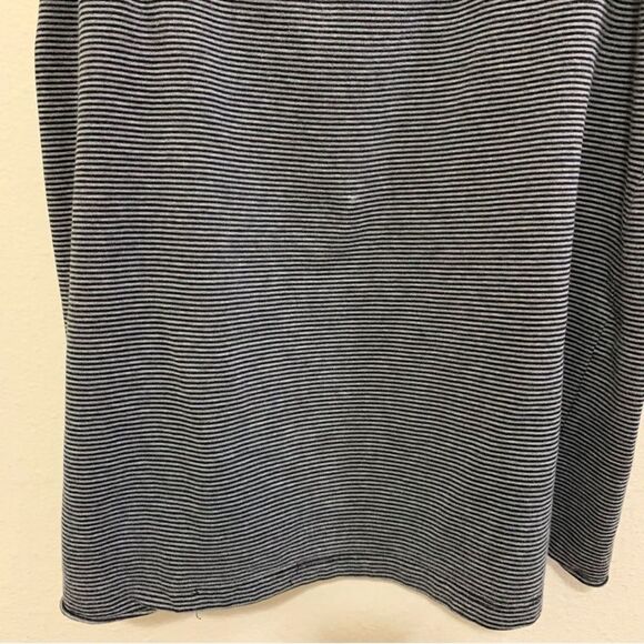 Motherhood Nursing Top Black & White Stripe & Ho Mamma Cargo Capri White L. Set. - Picture 4 of 13